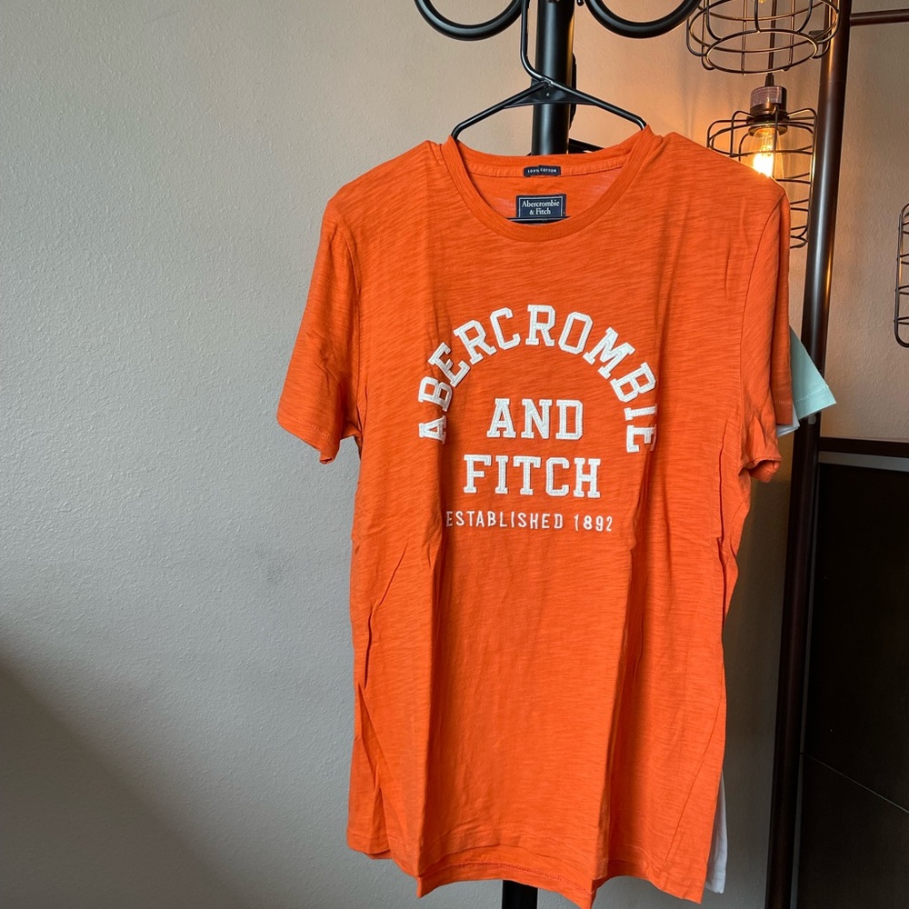 Abercrombie & Fitch T-shirt